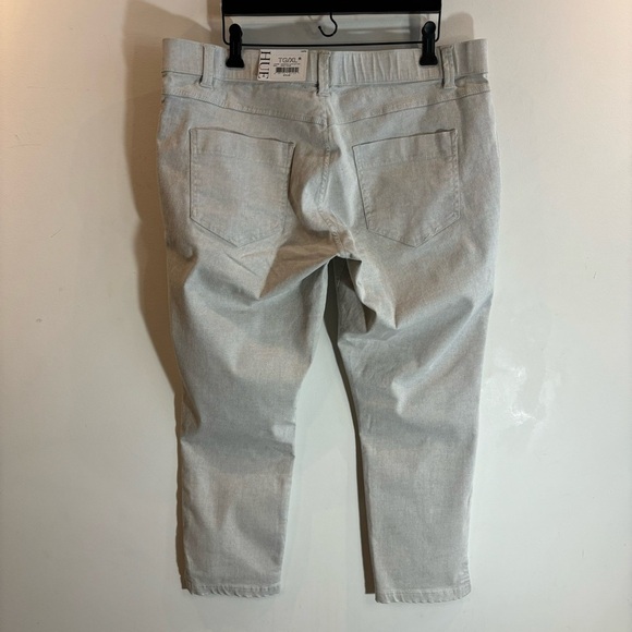 HUE Sz XL Sunwashed Ultra Soft Denim Capri Cropped In Gray Dove NEW WITH TAGS - Picture 7 of 10